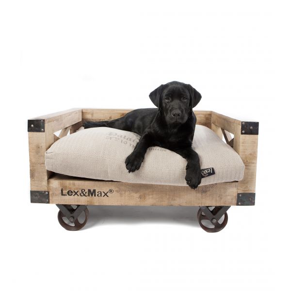 Lex & max divan op wielen hondendivan  hout