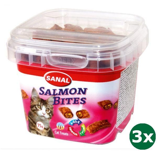 Sanal cat salmon bites cup