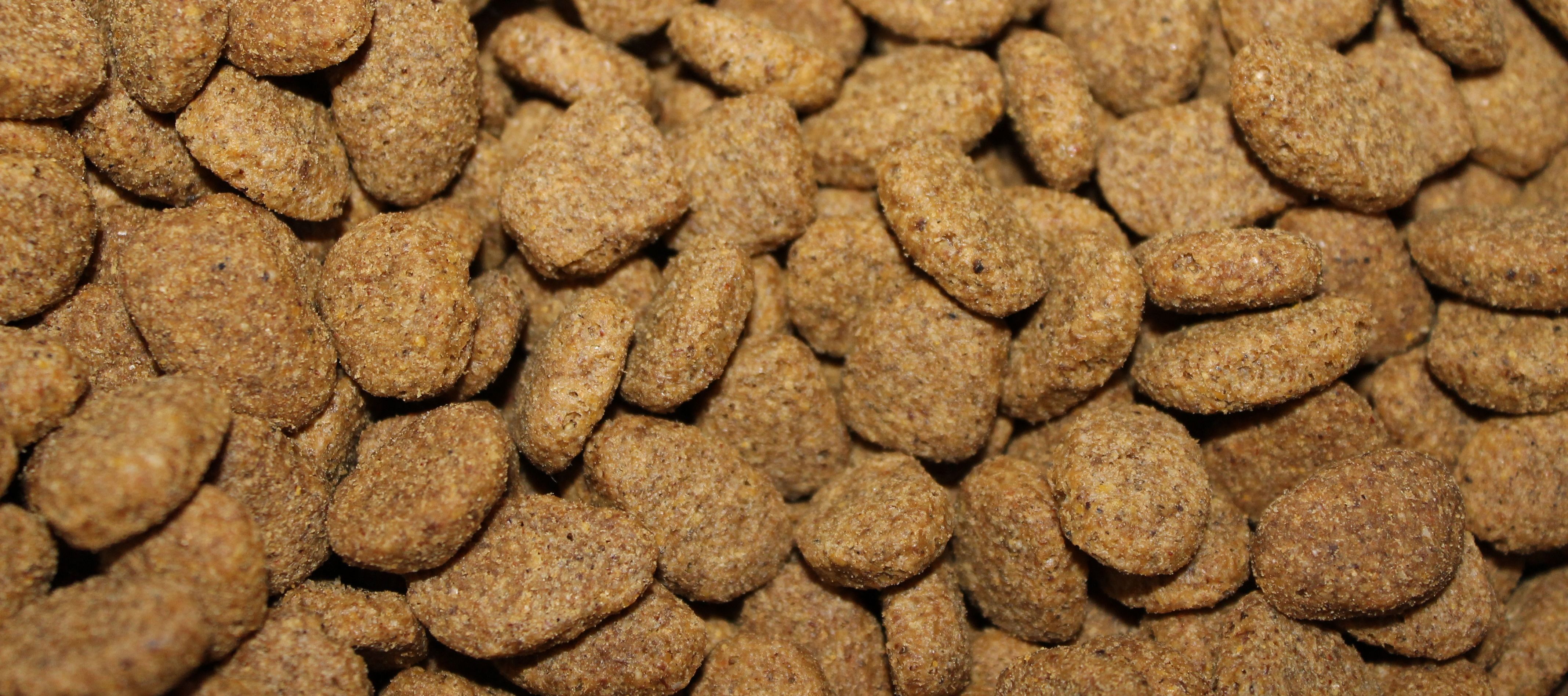 honden- en kattenbrokken