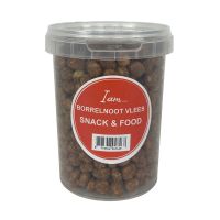 I am borrelnoot vlees hondensnack